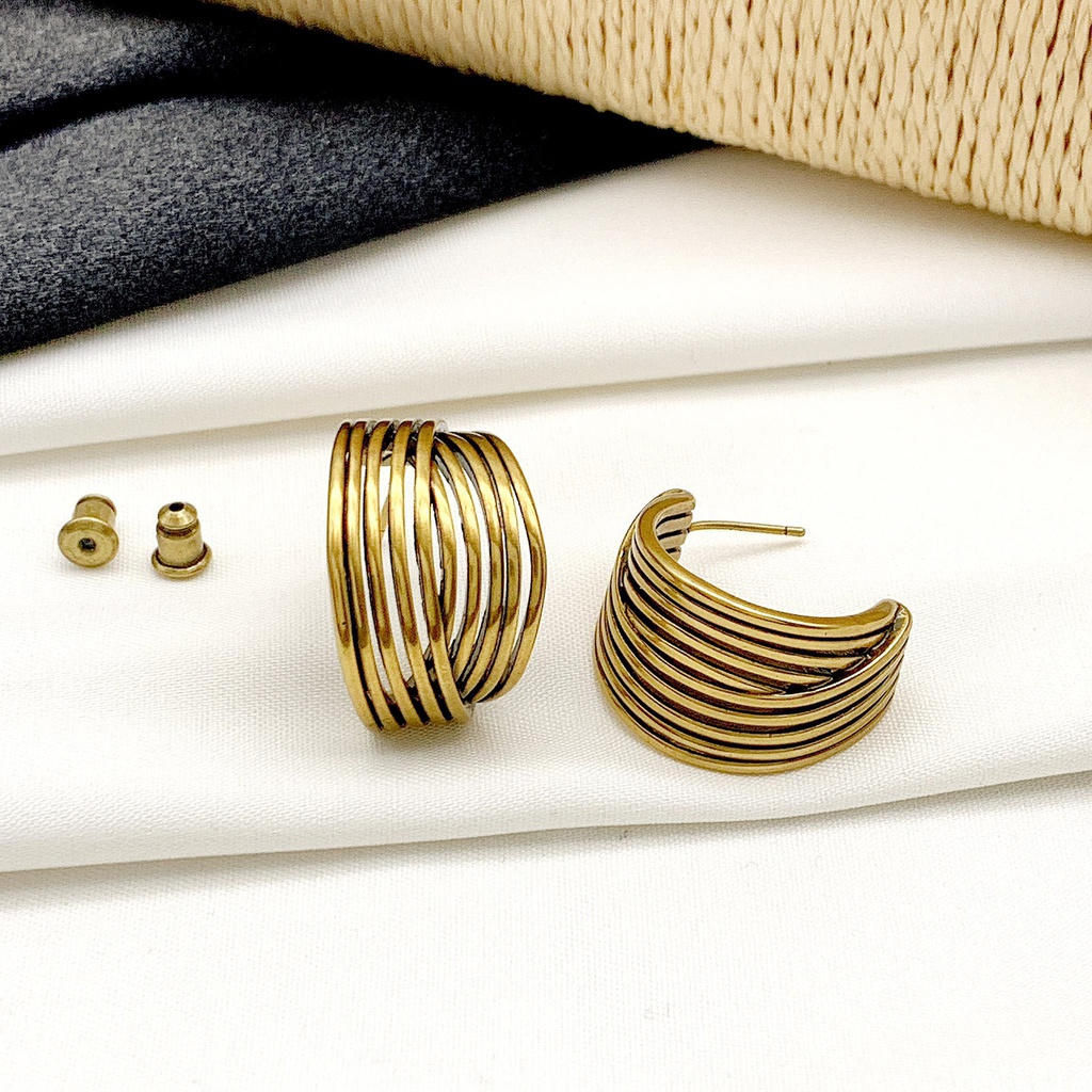 33692 حلق جولد بريمة اوكسديه عمود فضة عيار 925 ماركة ماريا
